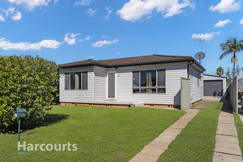 Photo - 22 Woodview Road, Oxley Park NSW 2760 - Image 1