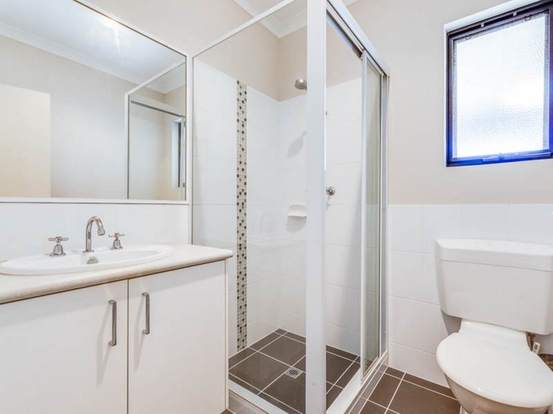 Photo - 22 Wotan Street, Innaloo WA 6018 - Image 7