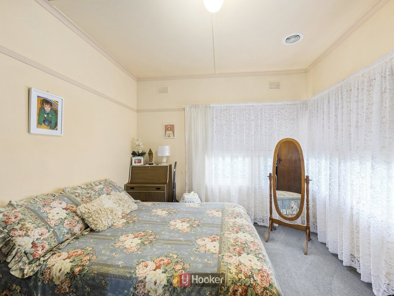 Photo - 22 Wynne Street, Colac VIC 3250 - Image 7