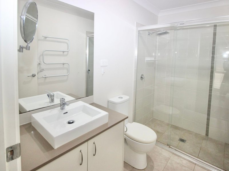 Photo - 22 Yarborough Road, Cameron Park NSW 2285 - Image 8