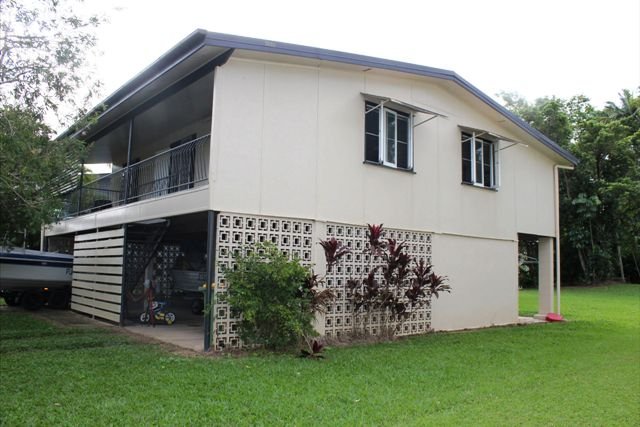 Photo - 22 Yeldham St , Ingham QLD 4850 - Image 12