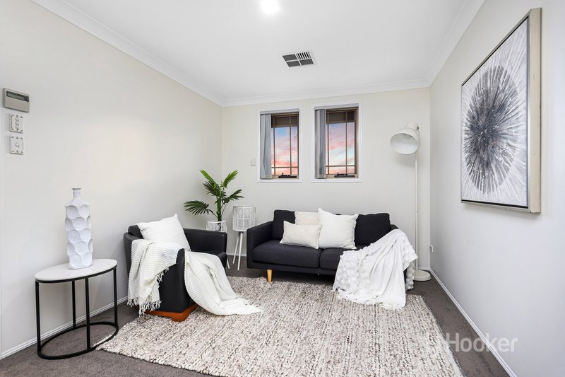 Photo - 22 Yulan Grove, Acacia Gardens NSW 2763 - Image 6