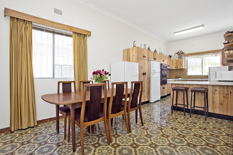 Photo - 22 Yule Street, Dulwich Hill NSW 2203 - Image 5