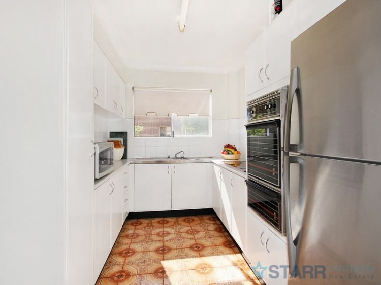 Photo - 2/20-24 Manchester Street, Merrylands NSW 2160 - Image 2