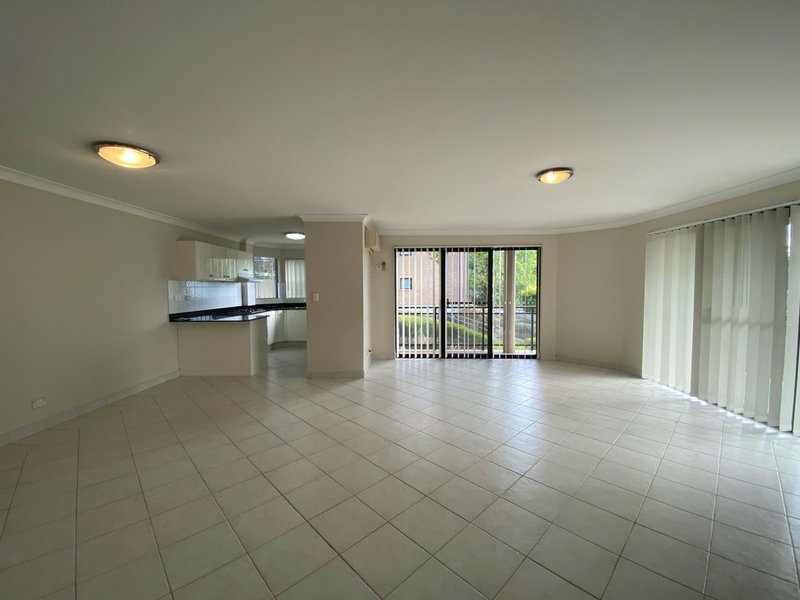 Photo - 2/20-26 Jenner Street, Baulkham Hills NSW 2153 - Image 7