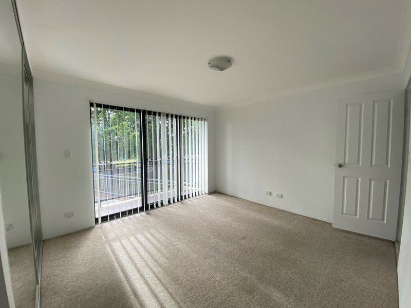Photo - 2/20-26 Jenner Street, Baulkham Hills NSW 2153 - Image 9