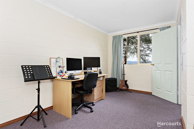 Photo - 2/20 Balmoral Avenue, Riverside TAS 7250 - Image 7