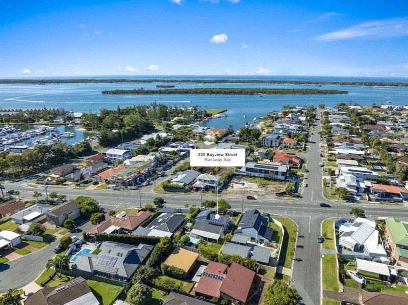 220 Bayview Street, Runaway Bay QLD 4216