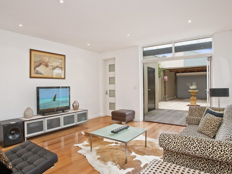 Photo - 220 Belmont Street, Alexandria NSW 2015 - Image 3