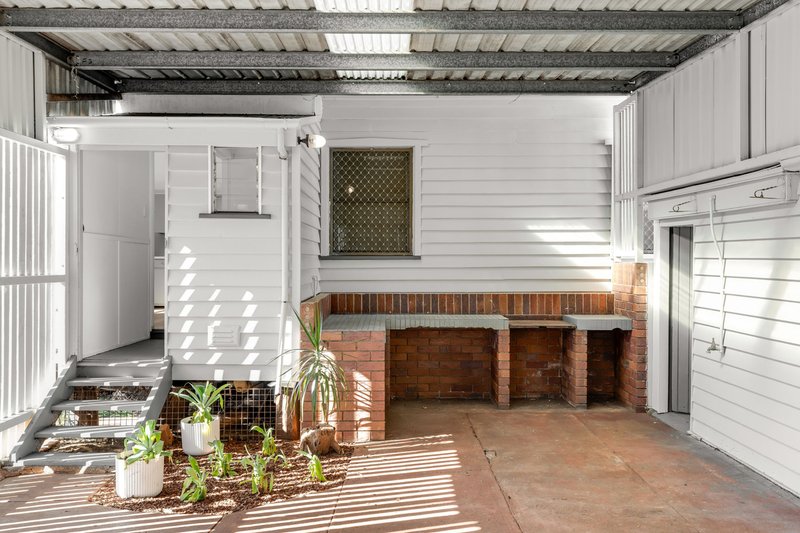 Photo - 220 Bridge Street, Newtown QLD 4350 - Image 15