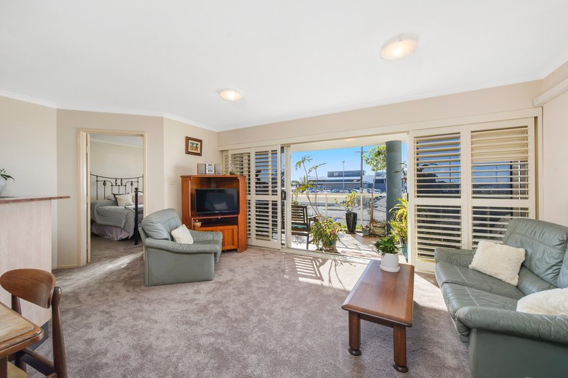 Photo - 2/20 Buller Street, Port Macquarie NSW 2444 - Image 5