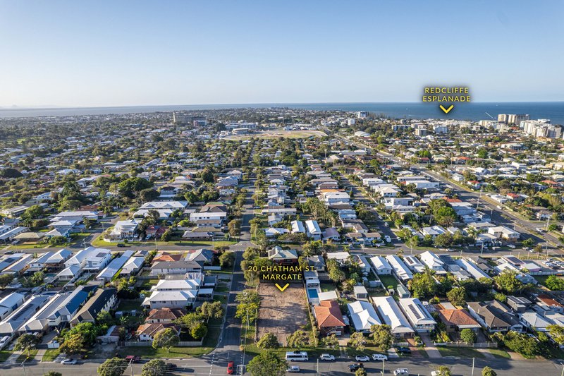 Photo - 2/20 Chatham Street, Margate QLD 4019 - Image 12