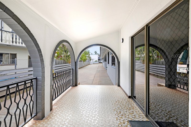 Photo - 2/20 Easther Crescent, Coconut Grove NT 0810 - Image 2