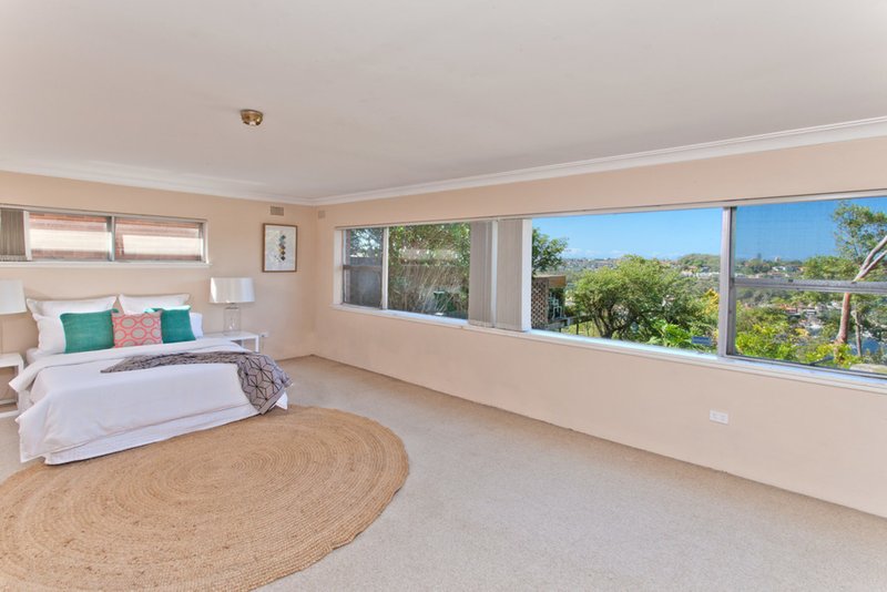 Photo - 220 Edinburgh Road, Castlecrag NSW 2068 - Image 7