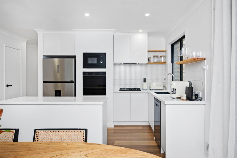 Photo - 2/20 Ewen Street, Scarborough WA 6019 - Image 11