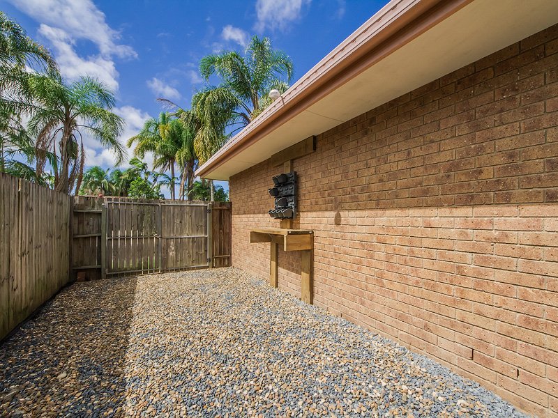 Photo - 2/20 Fortune Street, Coomera QLD 4209 - Image 12