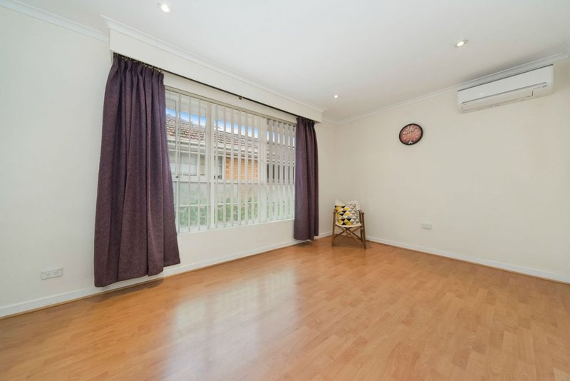 Photo - 2/20 Gerald Street, Murrumbeena VIC 3163 - Image 7