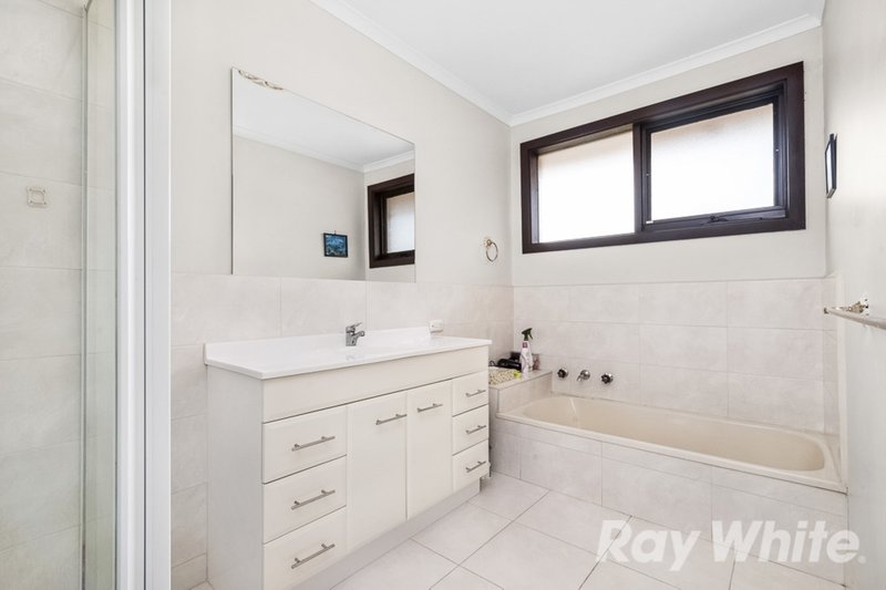 Photo - 220 Gladstone Road, Dandenong North VIC 3175 - Image 7