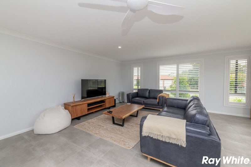 Photo - 2/20 Gleneon Drive, Forster NSW 2428 - Image 3