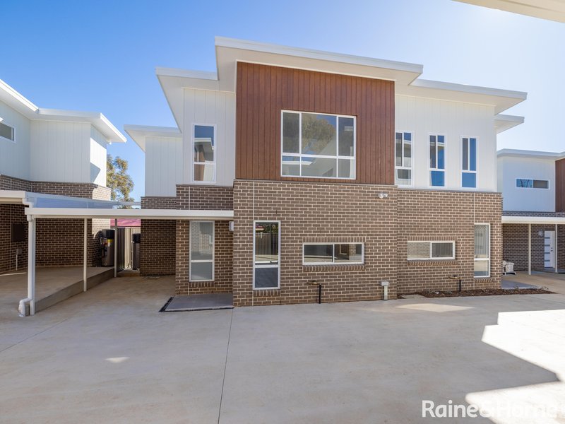 2/20 Griffin Street, Mitchell NSW 2795