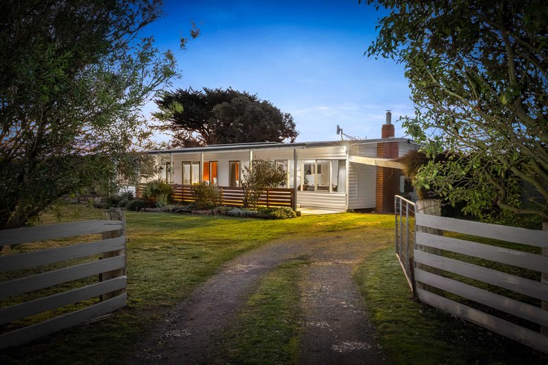 Photo - 220 Haddon School Road, Haddon VIC 3351 - Image 1