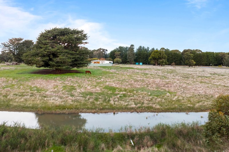 Photo - 220 Haddon School Road, Haddon VIC 3351 - Image 24
