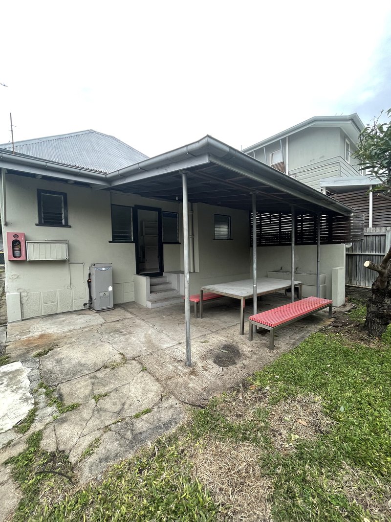 Photo - 220 Harcourt Street, New Farm QLD 4005 - Image 10