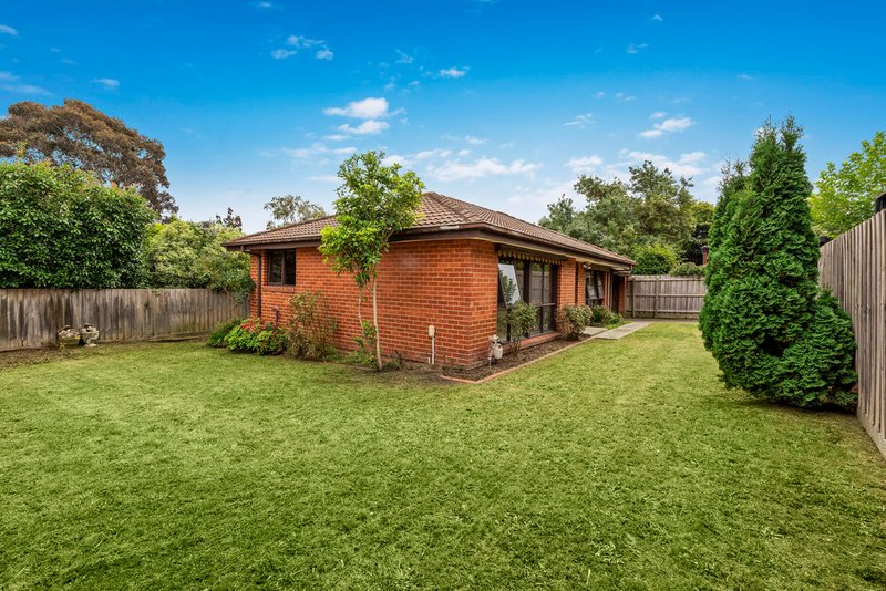 Photo - 2/20 Highton Street, Ringwood East VIC 3135 - Image 10