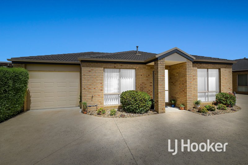 2/20 Huon Park Road, Cranbourne North VIC 3977