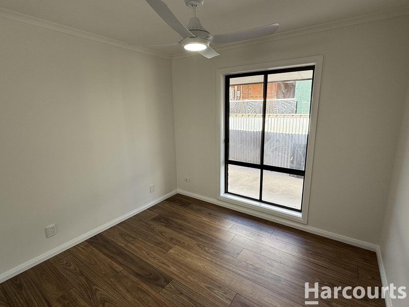 Photo - 2/20 John Street, Horsham VIC 3400 - Image 5