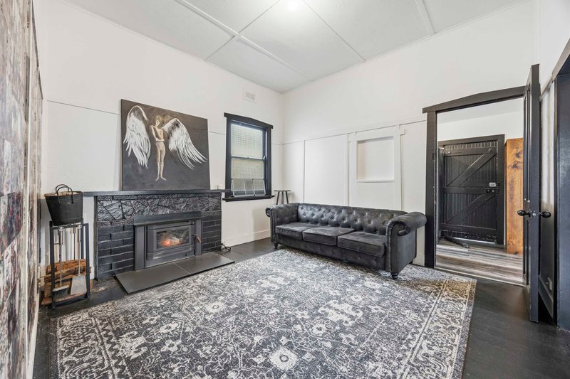 Photo - 220 Main Road, Golden Point VIC 3350 - Image 2