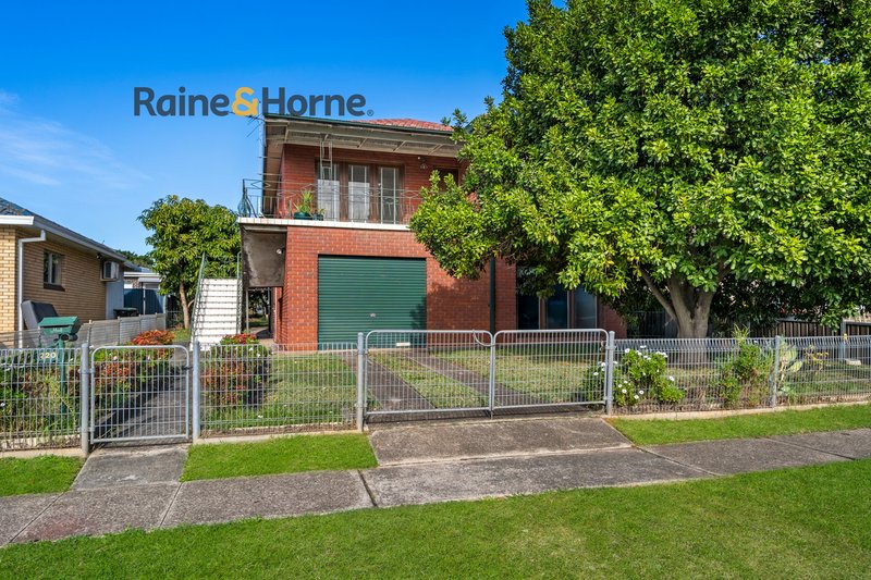Photo - 220 Memorial Avenue, Liverpool NSW 2170 - Image 6