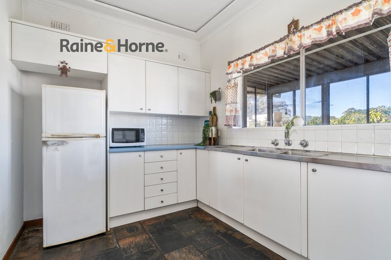 Photo - 220 Memorial Avenue, Liverpool NSW 2170 - Image 11
