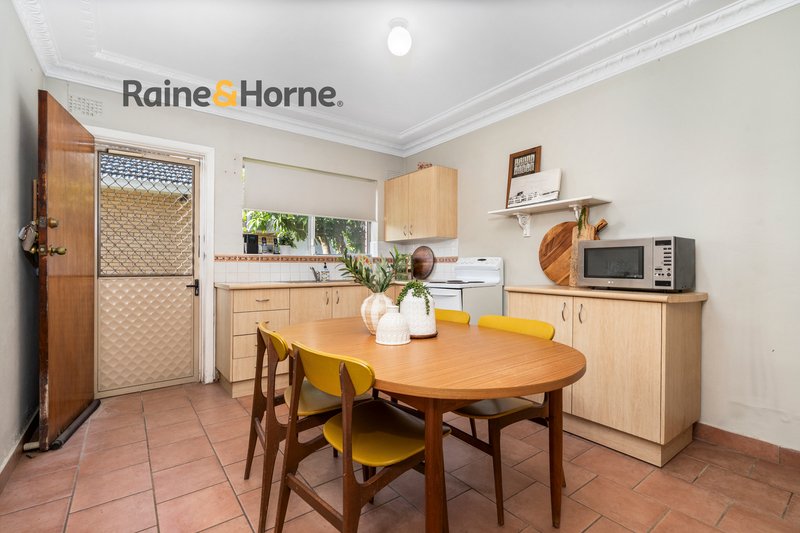 Photo - 220 Memorial Avenue, Liverpool NSW 2170 - Image 28