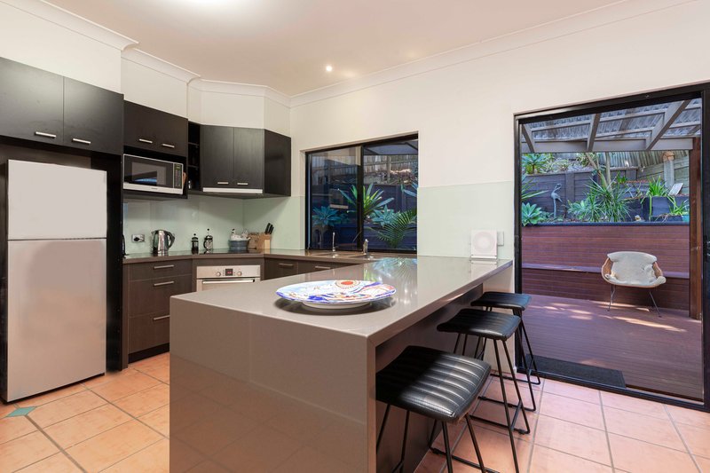 Photo - 2/20 Nebula Street, Sunshine Beach QLD 4567 - Image 7