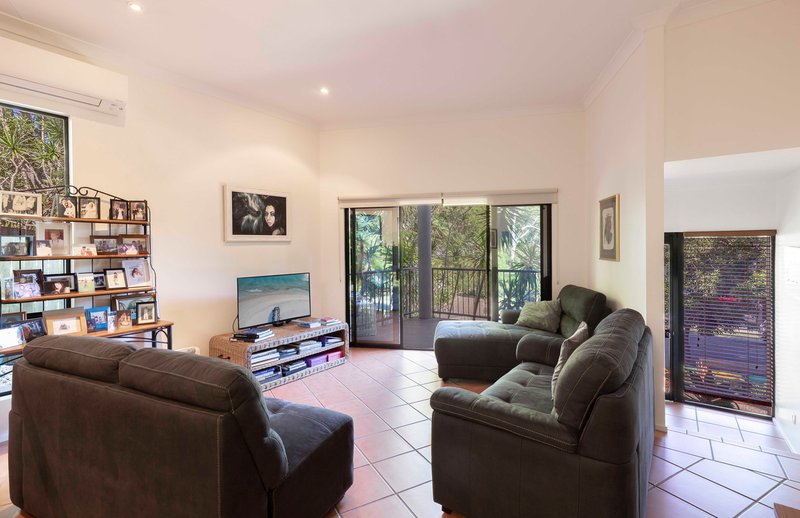 Photo - 2/20 Nebula Street, Sunshine Beach QLD 4567 - Image 11