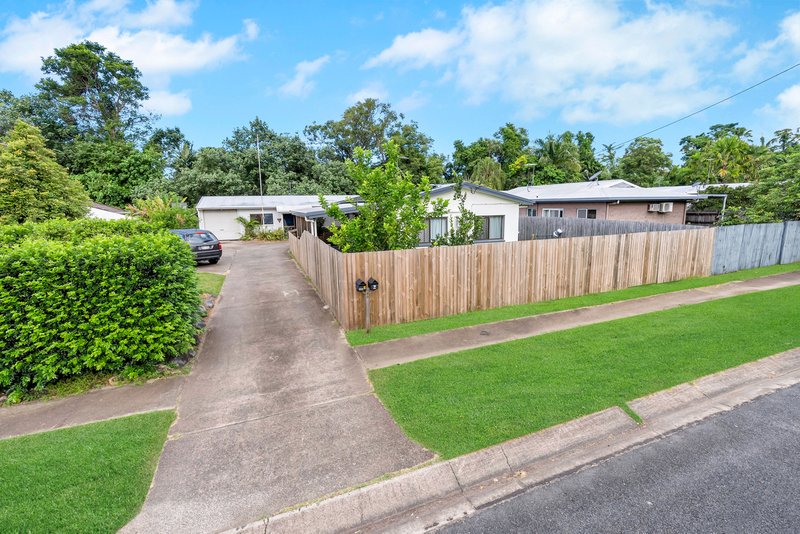 2/20 Nesbit Street, Whitfield QLD 4870