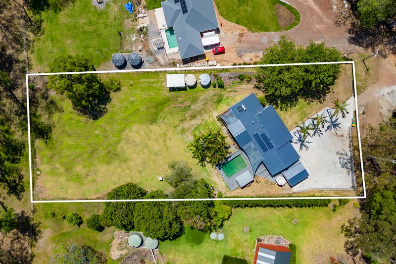 Photo - 220 Old Gympie Road, Mooloolah Valley QLD 4553 - Image 2