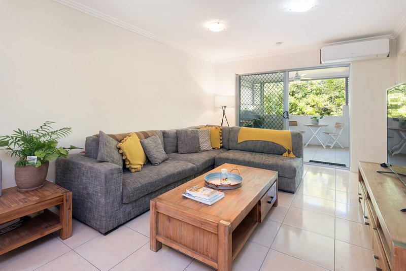 Photo - 2/20 Oriel Road, Clayfield QLD 4011 - Image 3