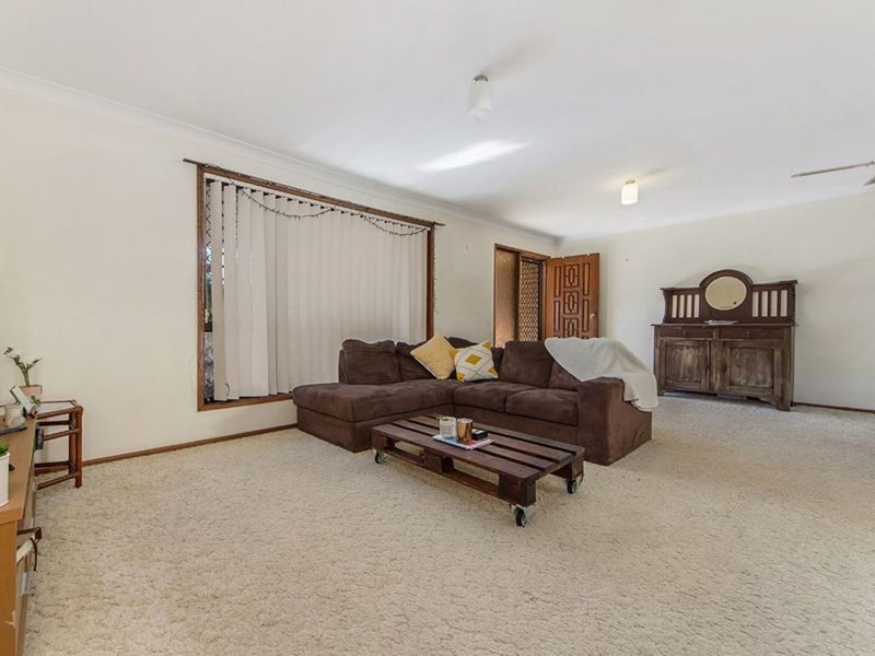 Photo - 2/20 Peacock Place, Burleigh Waters QLD 4220 - Image 2