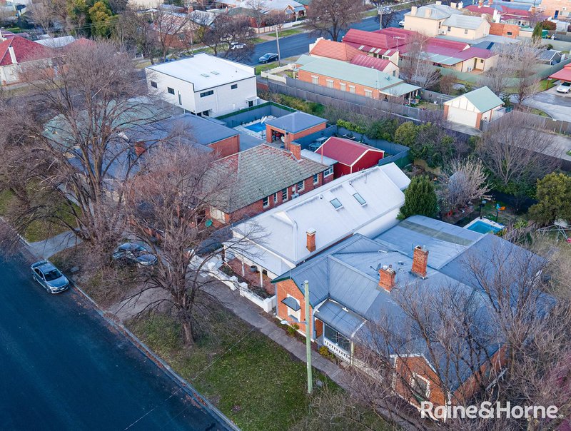 Photo - 220 Rankin Street, Bathurst NSW 2795 - Image 24