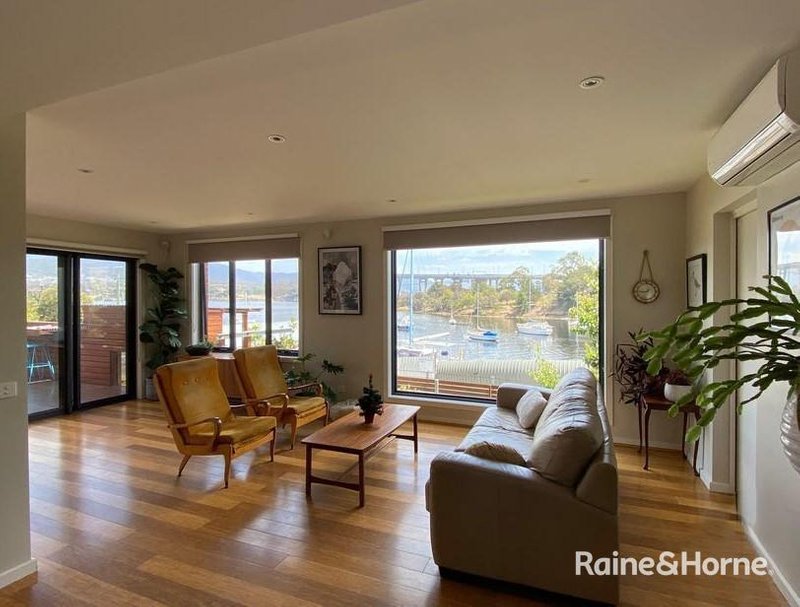 Photo - 2/20 Rosny Esplanade, Rosny TAS 7018 - Image 8