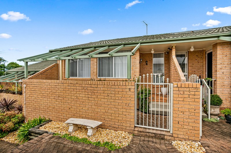 Photo - 2/20 Stuart Street, Helensburgh NSW 2508 - Image 2