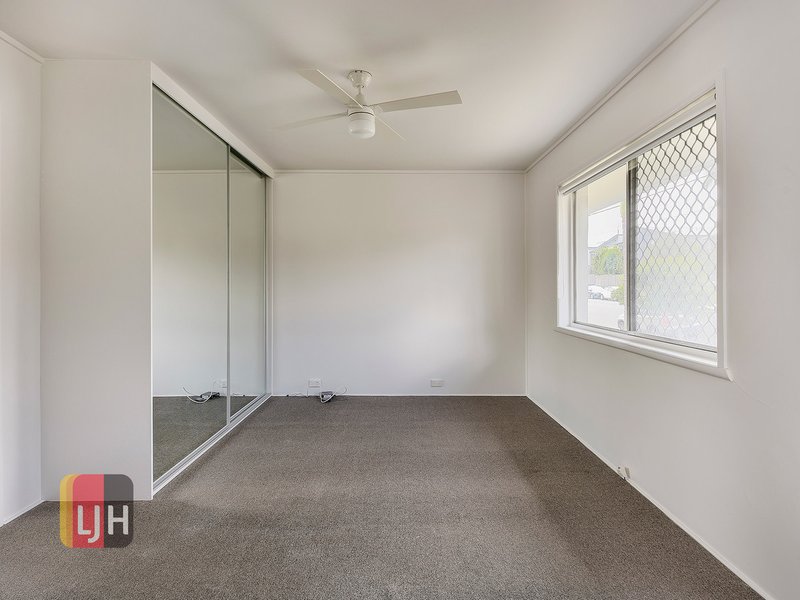 Photo - 2/20 Surrey Street, Nundah QLD 4012 - Image 5