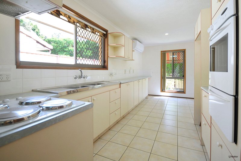 Photo - 220 Tallebudgera Drive, Palm Beach QLD 4221 - Image 7