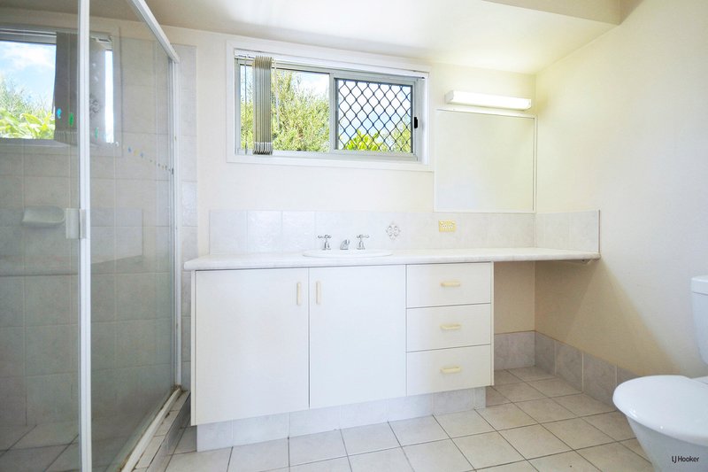 Photo - 220 Tallebudgera Drive, Palm Beach QLD 4221 - Image 13