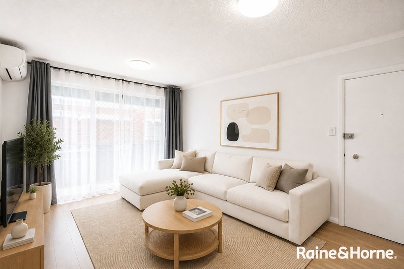 Photo - 2/20 Victoria Avenue, Penshurst NSW 2222 - Image 1