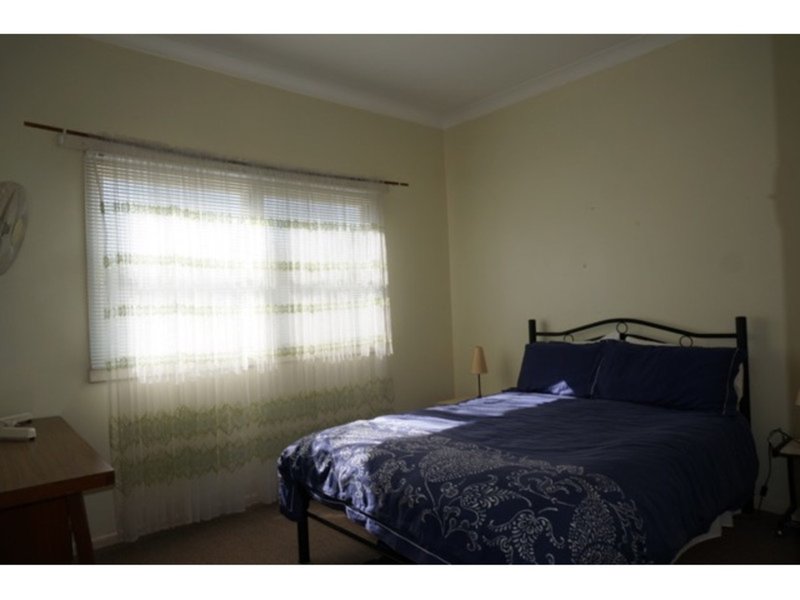 Photo - 220 Walmer Avenue, Sanctuary Point NSW 2540 - Image 7