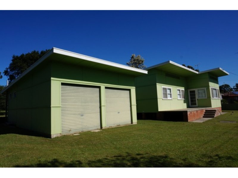 Photo - 220 Walmer Avenue, Sanctuary Point NSW 2540 - Image 12