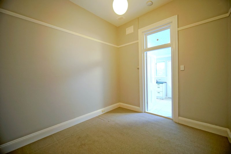 Photo - 2/20 Waverley Crescent, Bondi Junction NSW 2022 - Image 5